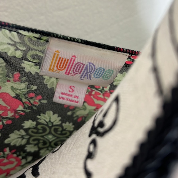 LuLaRoe Monroe Kimono - Picture 4 of 5